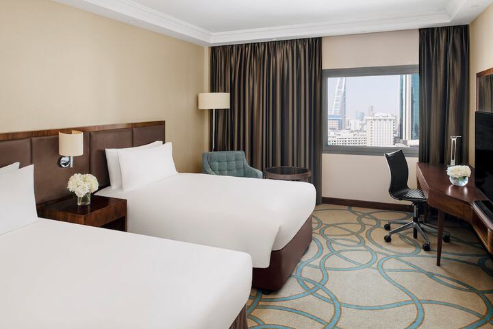 Room 25 of 180