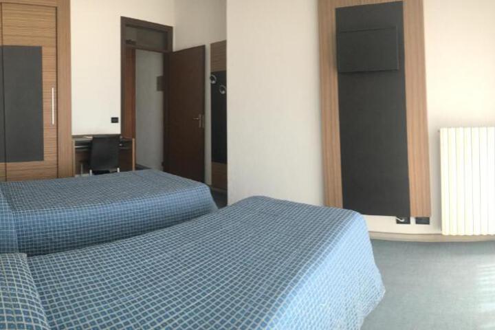 General 75 of 89