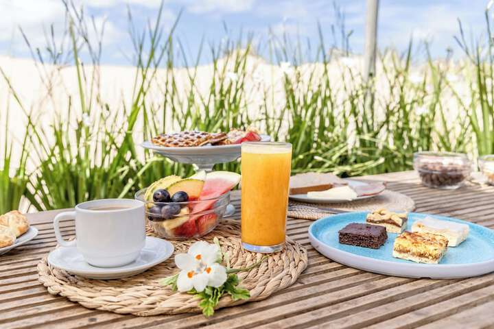 Breakfast meal