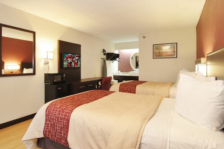Standard Room, King or Two Doubles (7 of 15)