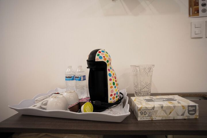 Breakfast/Coffee Service 77 of 124