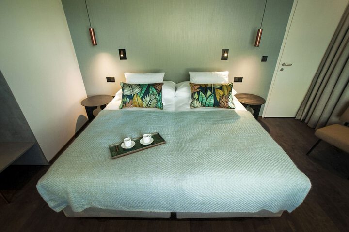 Room 14 of 45