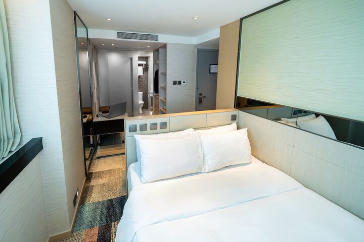 Room 22 of 59