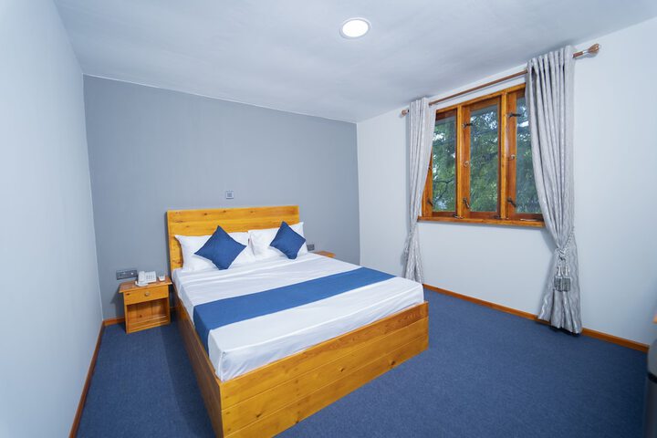 Room 3 of 13