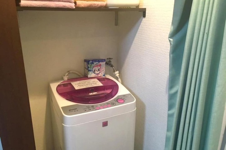 Laundry 14 of 23