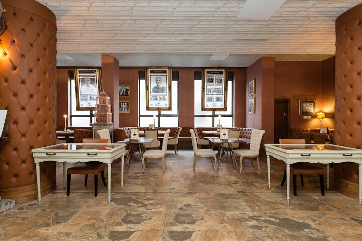 Dining 185 of 194