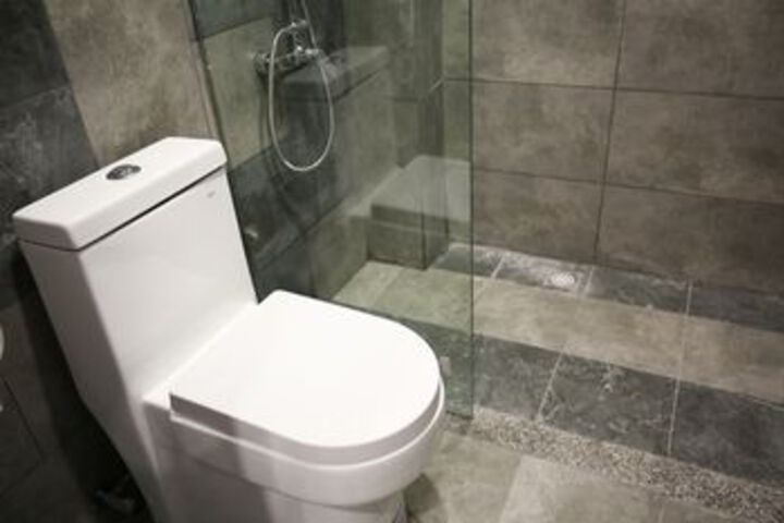 Room 5 of 41
