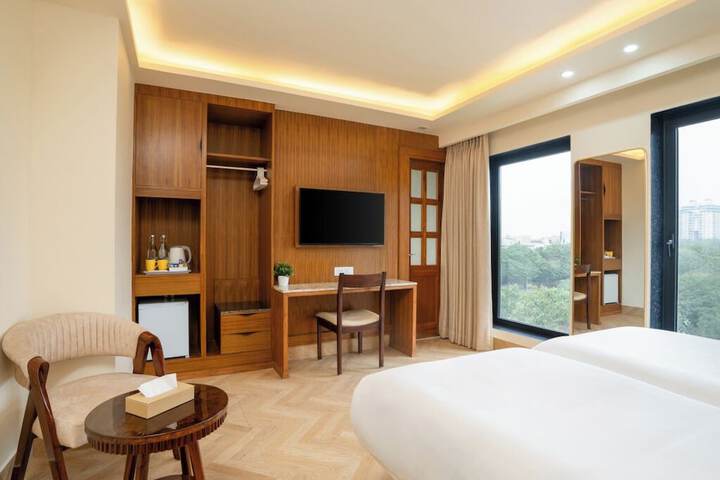 Room 19 of 41