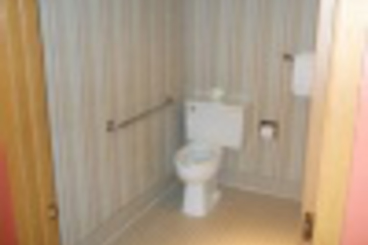 Room 328 of 348
