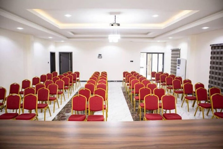 Ballroom/Hall 42 of 48