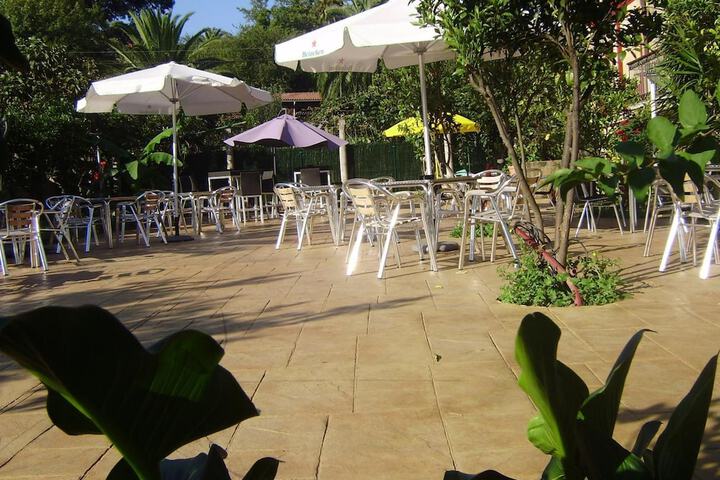 Dining 23 of 37