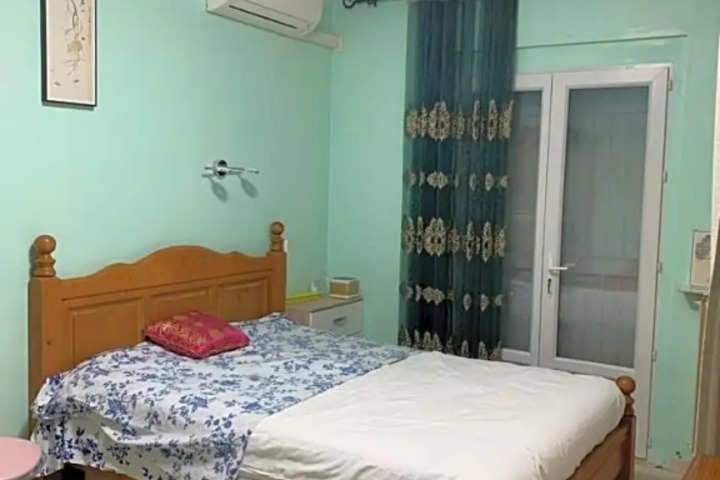Room 3 of 5