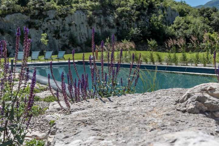 Pool 57 of 67