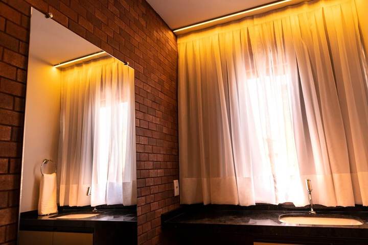 Room 26 of 88