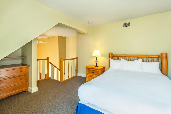 Room 52 of 123