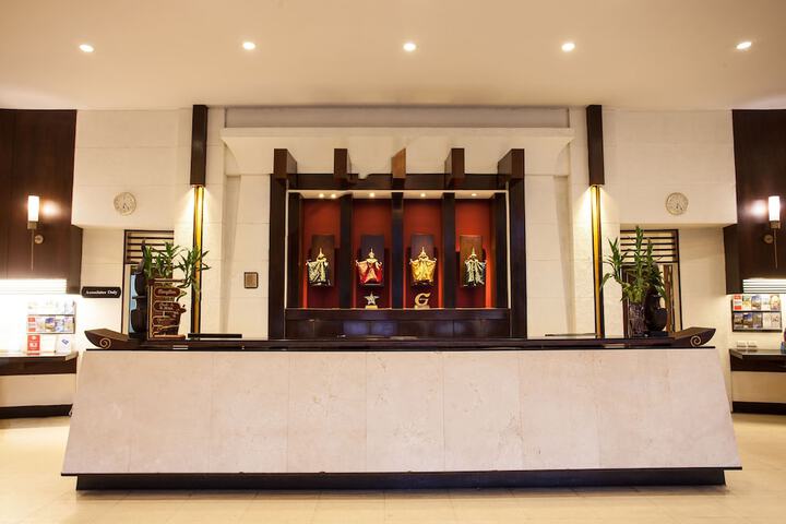 Hotel Interior 2 of 152