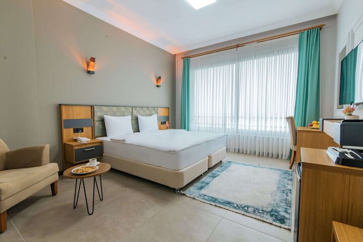 Room 2 of 52
