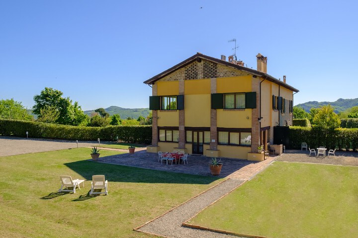 La Quercia - BolognaRooms in Sasso Marconi