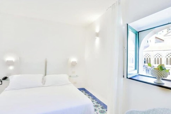Room 20 of 50