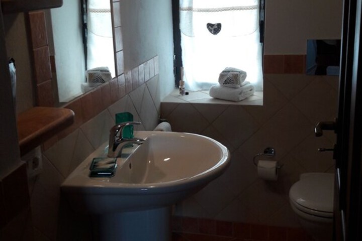 Room 93 of 126