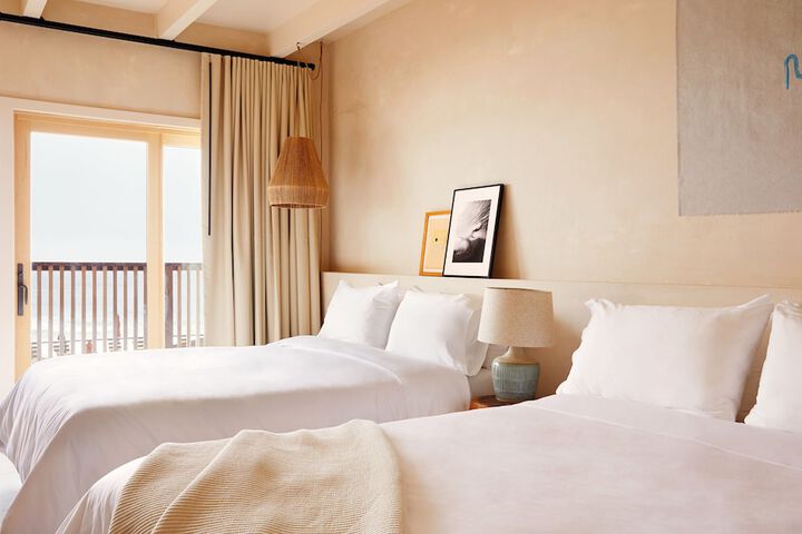 2 Queen Beds Accessible (6 of 7)