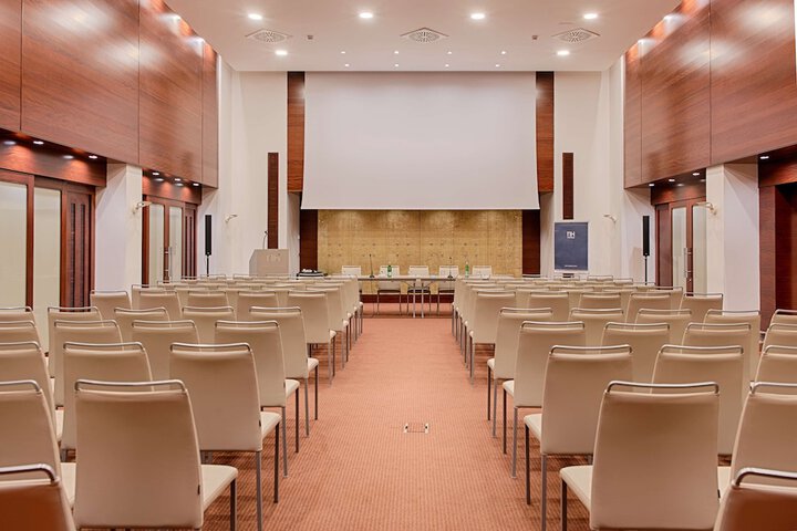 Meeting 70 of 79