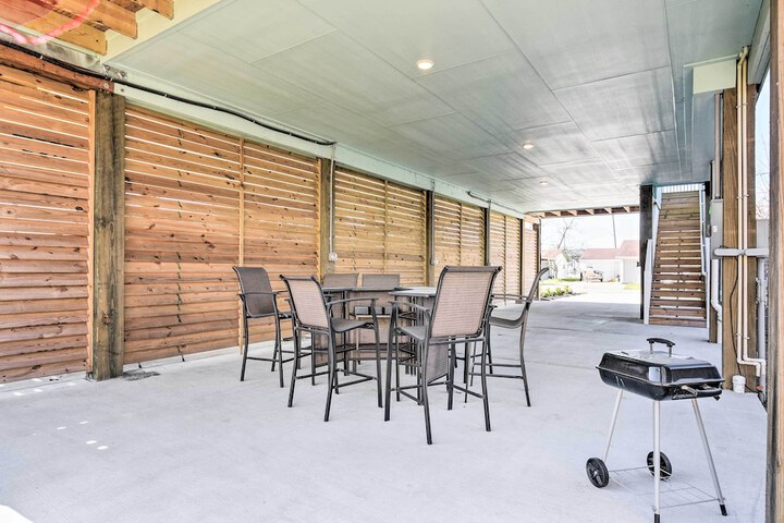 Terrace/Patio 26 of 29