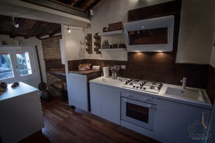 Room 14 of 25
