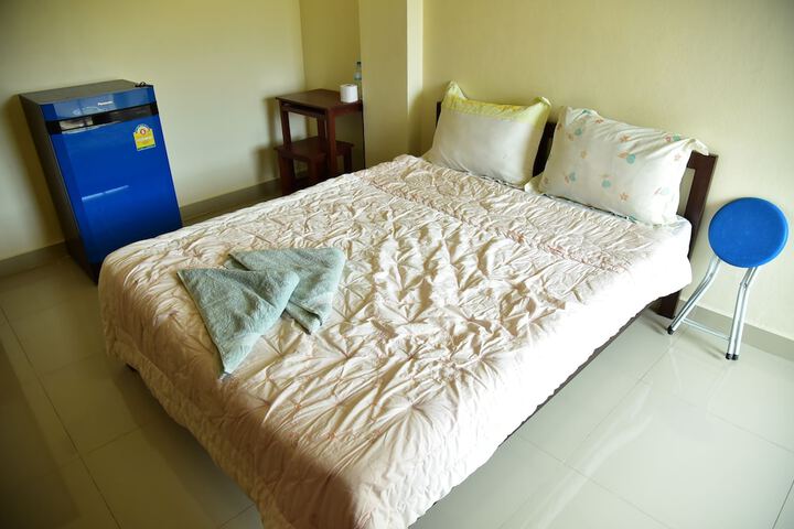 Room 3 of 22