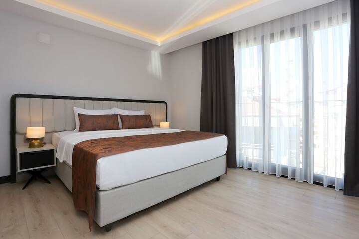 Room 11 of 29