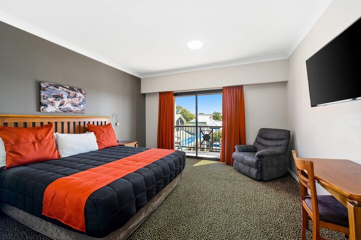 Room 20 of 54