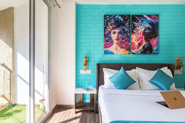 Room 48 of 682