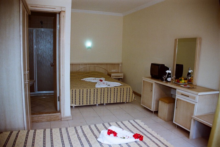 Room 22 of 46