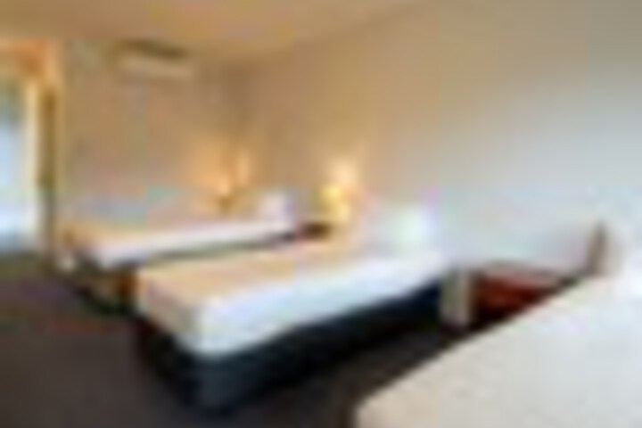 Room 68 of 210