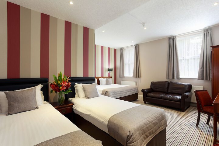 Room 6 of 36