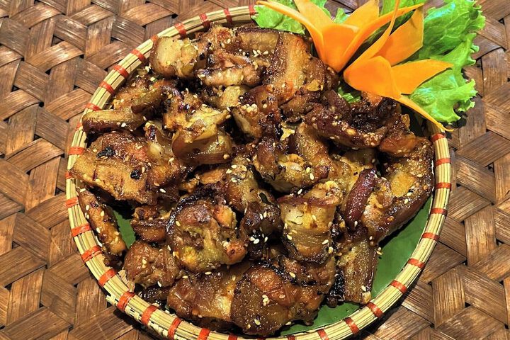 Dining 26 of 42