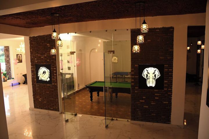 Hotel 3 of 61