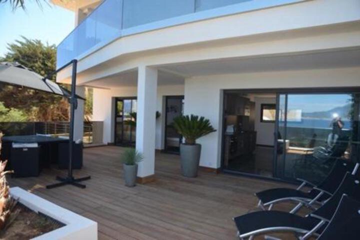 General 41 of 52