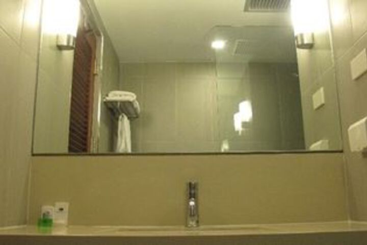 Bath Interior