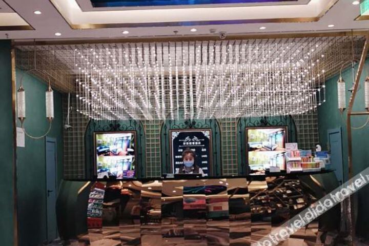 Hotel Interior 7 of 13