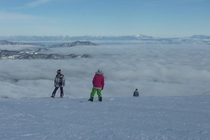 Snow and ski sports