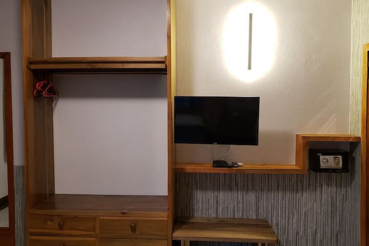 Room 20 of 97