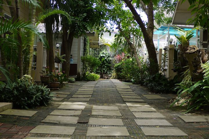 Property Grounds 28 of 41