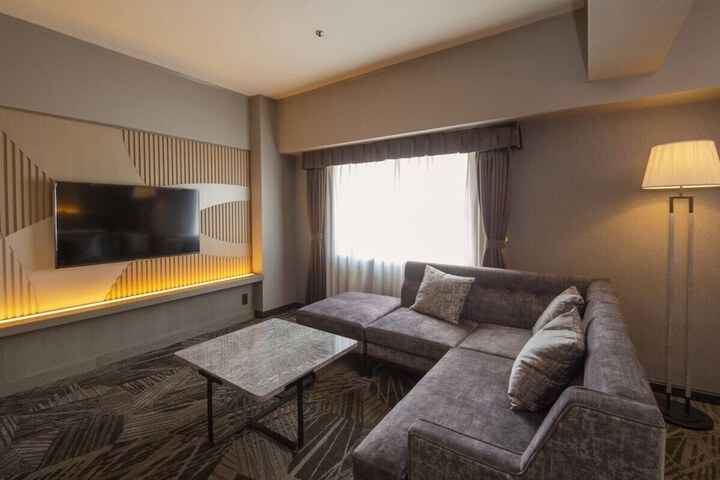 Room 8 of 46