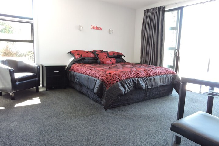 Room 5 of 46
