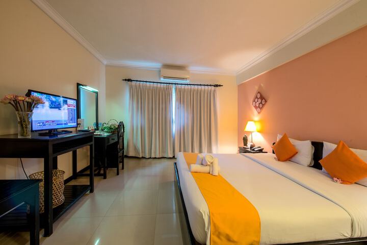 Room 34 of 160