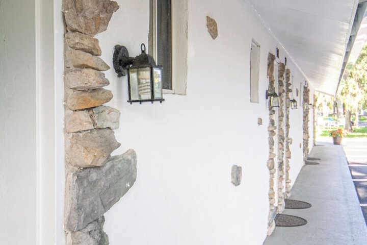 Room 45 of 125