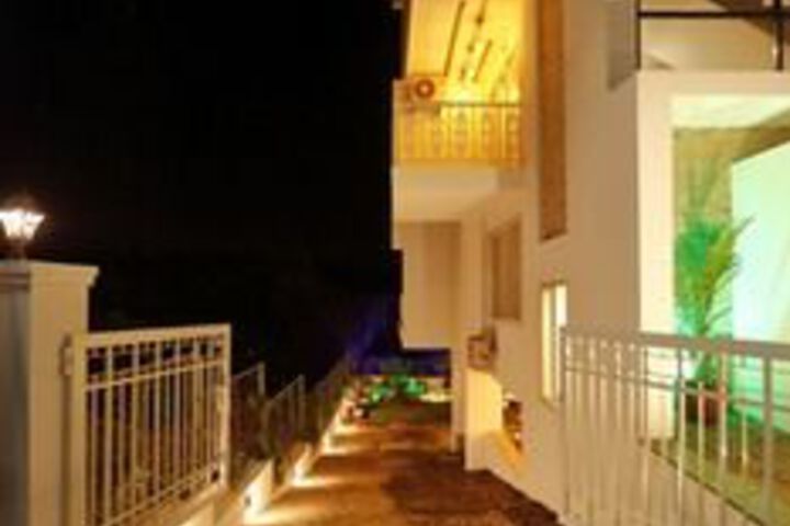 Hotel 6 of 19