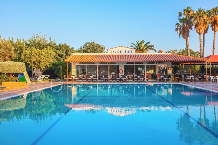 Hotel with Pool