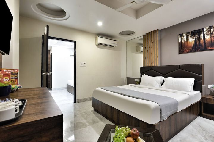 Room 46 of 74